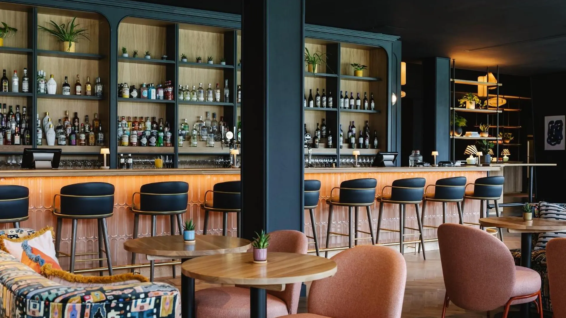 Voco Belfast By Ihg Hotel