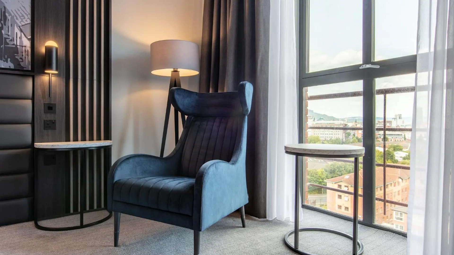 Voco Belfast By Ihg Hotel