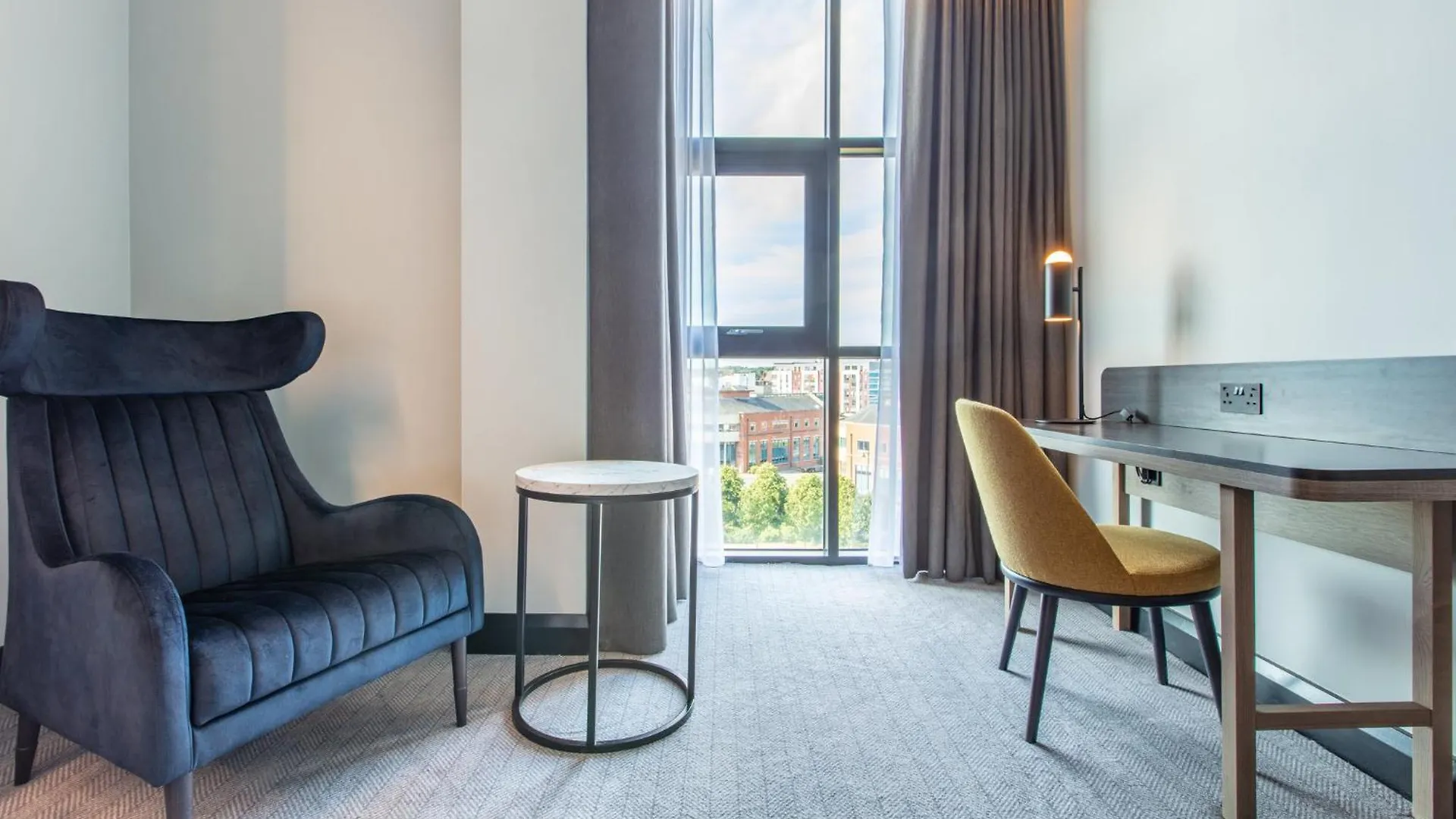 Voco Belfast By Ihg Hotel 4*,